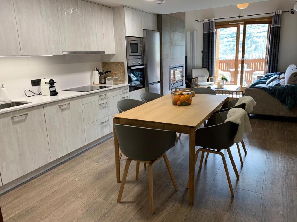 Apartamento Tuca del Mont Benasque Exterior foto